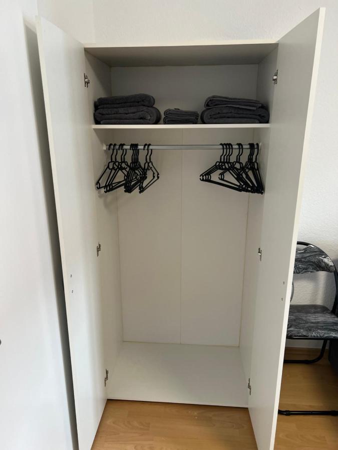 Messe Zimmer/Ferienwohnung Hannover Esterno foto